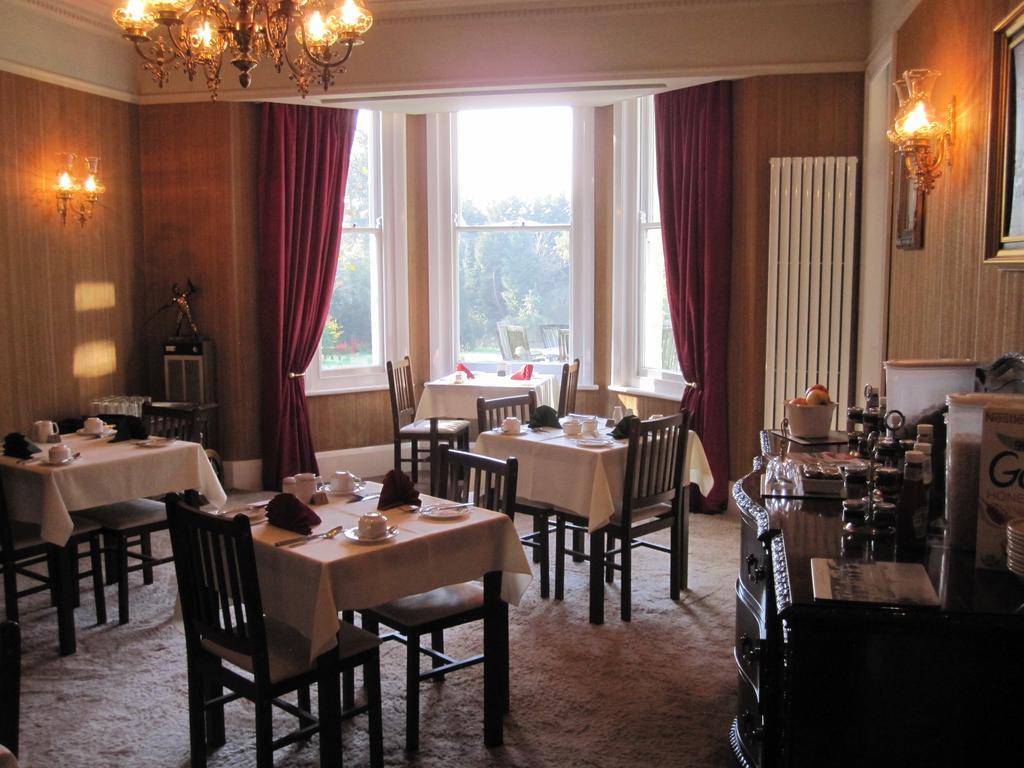Ellerslie House Hotel Fareham Buitenkant foto