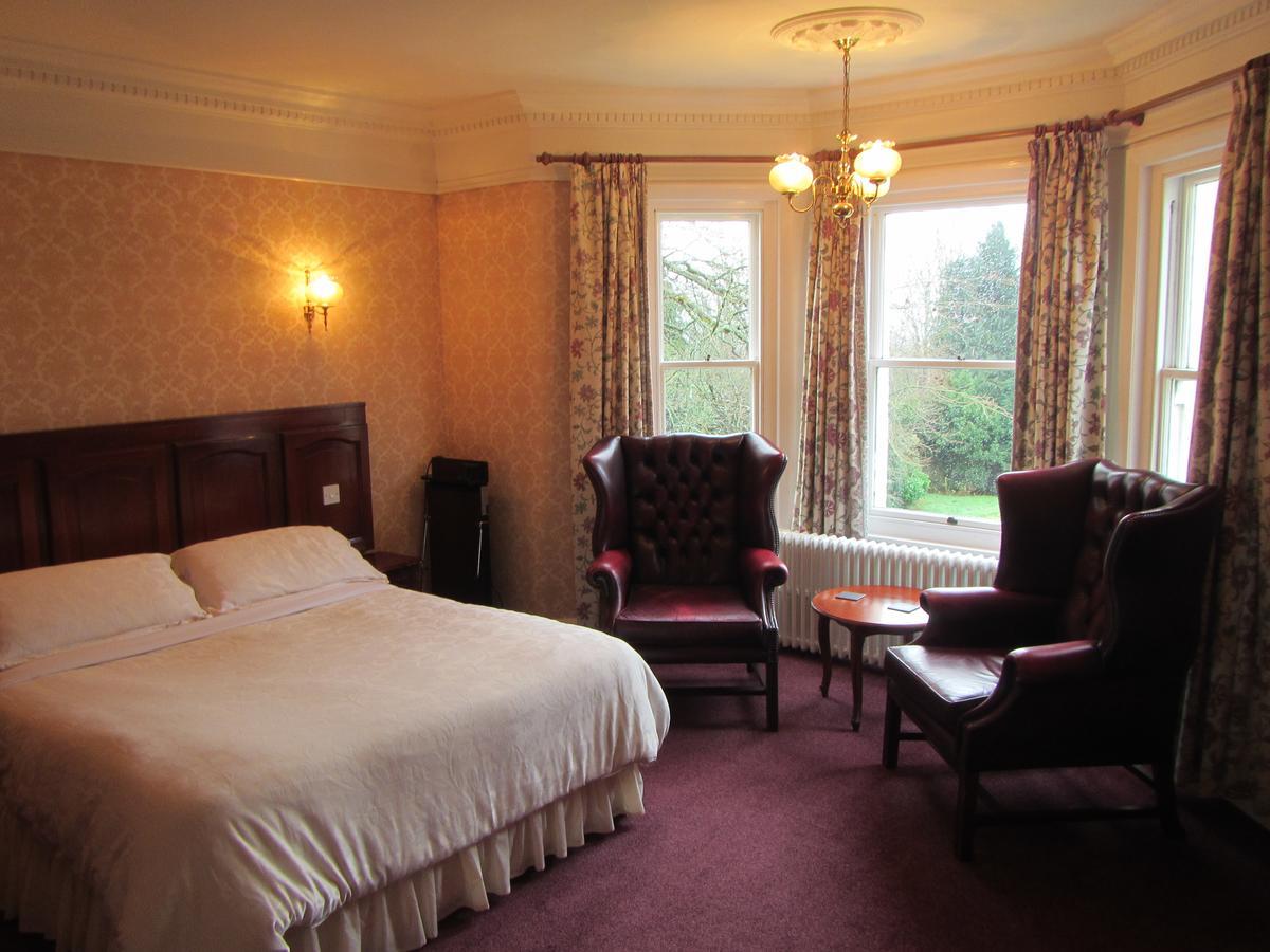 Ellerslie House Hotel Fareham Buitenkant foto