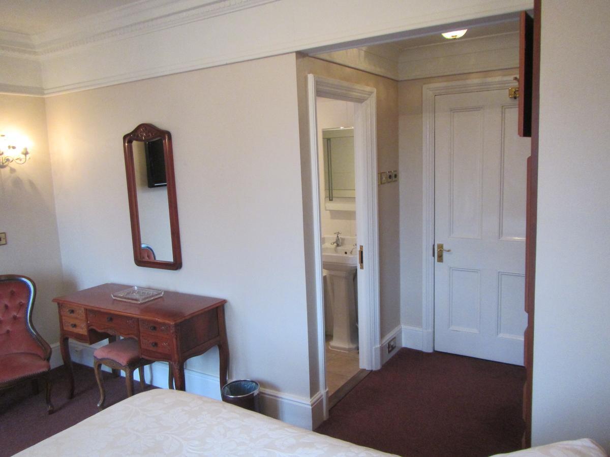 Ellerslie House Hotel Fareham Buitenkant foto