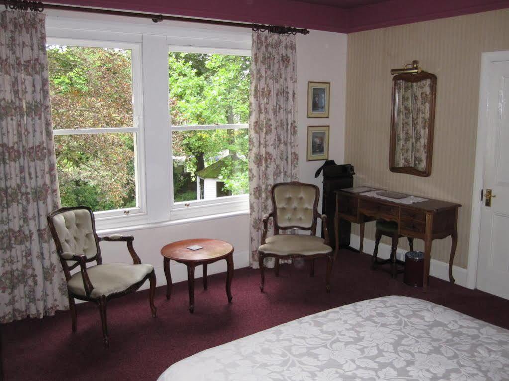 Ellerslie House Hotel Fareham Buitenkant foto
