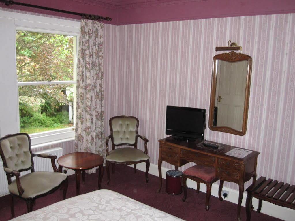 Ellerslie House Hotel Fareham Buitenkant foto